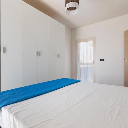 Dormiglione Apartment Torre Lapillo Exteriör bild